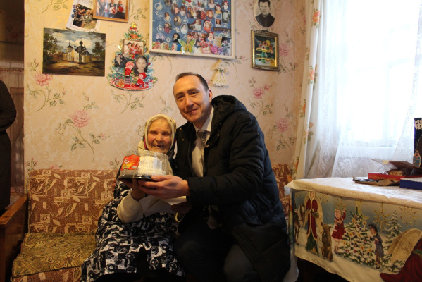 10 января исполнилось 95 лет жительнице Жуковского района, ветерану ВОВ Шиленковой Татьяне Петровне