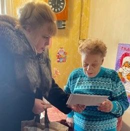 12 февраля своё 95-летие отметила жительница Злынковского района,  ветеран труда Раиса Михайловна Ребенкова